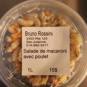 Salade de macaroni aux poulet (sur demande)
